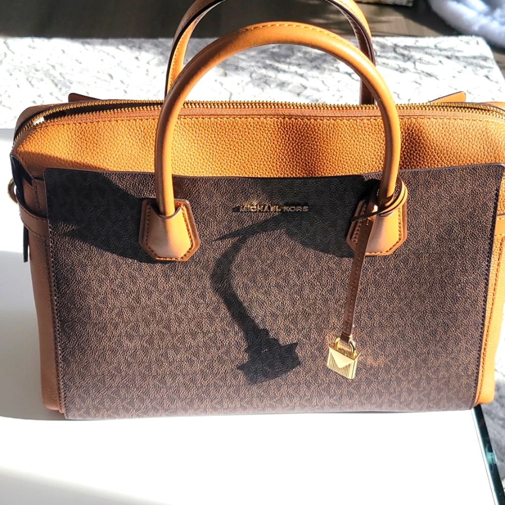 NEW Authentic Michael Kors Bag
